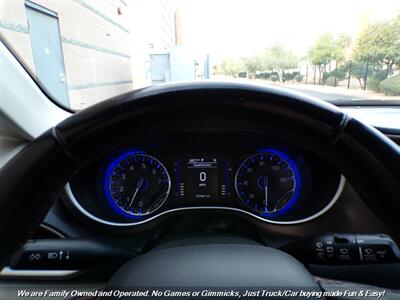 2018 Chrysler Pacifica Touring L   - Photo 11 - Mesa, AZ 85202