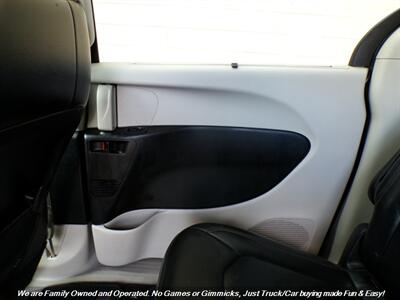 2018 Chrysler Pacifica Touring L   - Photo 18 - Mesa, AZ 85202