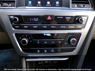 2017 Hyundai Sonata SE   - Photo 36 - Mesa, AZ 85202