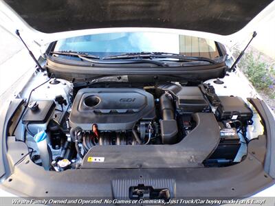 2017 Hyundai Sonata SE   - Photo 47 - Mesa, AZ 85202
