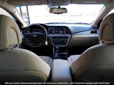 2017 Hyundai Sonata SE   - Photo 30 - Mesa, AZ 85202
