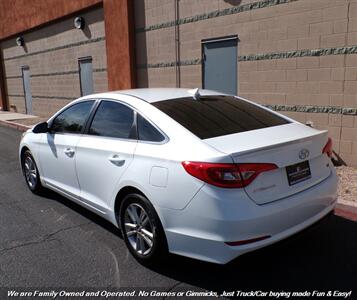 2017 Hyundai Sonata SE   - Photo 6 - Mesa, AZ 85202