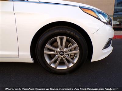 2017 Hyundai Sonata SE   - Photo 41 - Mesa, AZ 85202