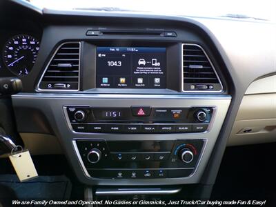 2017 Hyundai Sonata SE   - Photo 34 - Mesa, AZ 85202