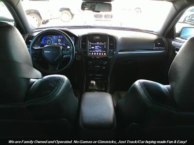 2017 Chrysler 300 Series S - Photo 34 - Mesa, AZ 85202