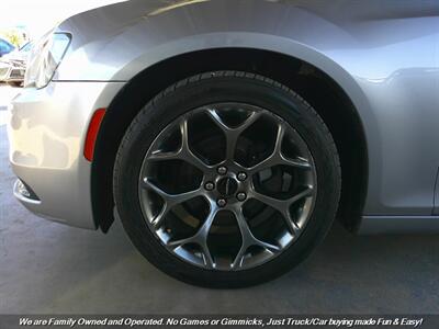 2017 Chrysler 300 Series S - Photo 44 - Mesa, AZ 85202