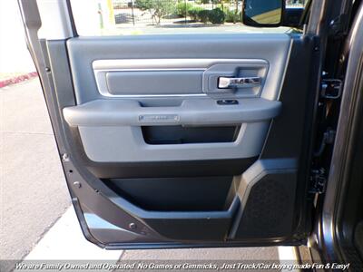 2017 RAM 1500 Crew Cab Big Horn   - Photo 17 - Mesa, AZ 85202