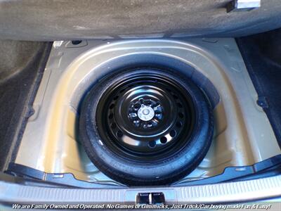 2019 Toyota Camry SE - Photo 40 - Mesa, AZ 85202