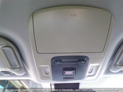 2019 Toyota Camry SE - Photo 38 - Mesa, AZ 85202