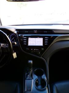 2019 Toyota Camry SE - Photo 32 - Mesa, AZ 85202
