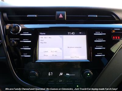 2019 Toyota Camry SE - Photo 33 - Mesa, AZ 85202