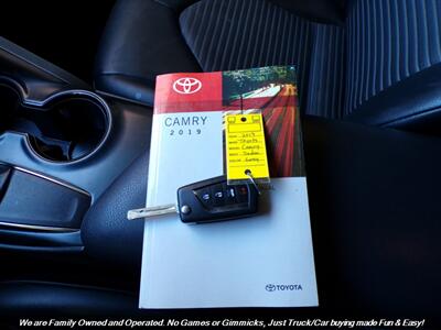 2019 Toyota Camry SE - Photo 45 - Mesa, AZ 85202