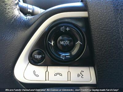 2018 Toyota Prius Four Touring   - Photo 38 - Mesa, AZ 85202