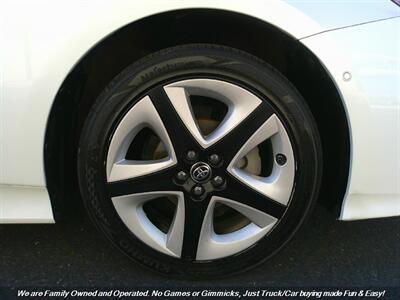 2018 Toyota Prius Four Touring   - Photo 48 - Mesa, AZ 85202