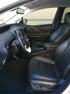 2018 Toyota Prius Four Touring   - Photo 15 - Mesa, AZ 85202