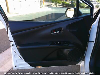 2018 Toyota Prius Four Touring   - Photo 12 - Mesa, AZ 85202