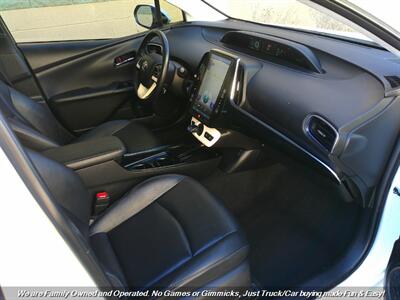 2018 Toyota Prius Four Touring   - Photo 28 - Mesa, AZ 85202