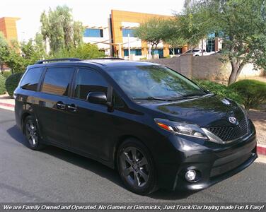 2015 Toyota Sienna SE Premium 8-Passeng - Photo 1 - Mesa, AZ 85202