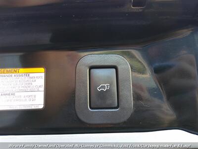 2015 Toyota Sienna SE Premium 8-Passeng - Photo 53 - Mesa, AZ 85202