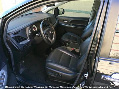 2015 Toyota Sienna SE Premium 8-Passeng - Photo 15 - Mesa, AZ 85202