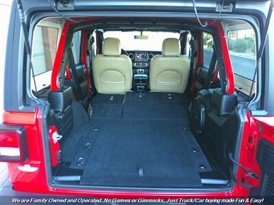 2019 Jeep Wrangler Unlimited Sahara - Photo 11 - Mesa, AZ 85202