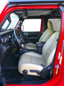 2019 Jeep Wrangler Unlimited Sahara - Photo 17 - Mesa, AZ 85202