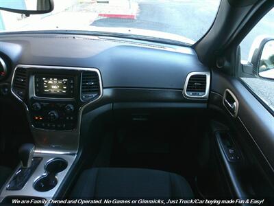 2017 Jeep Grand Cherokee Laredo   - Photo 31 - Mesa, AZ 85202