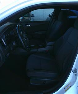 2021 Dodge Charger SXT - Photo 11 - Mesa, AZ 85202