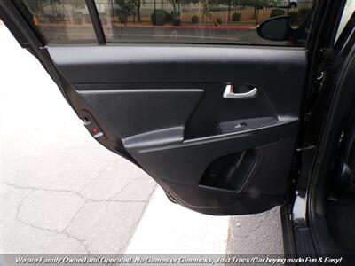 2015 Kia Sportage LX   - Photo 16 - Mesa, AZ 85202