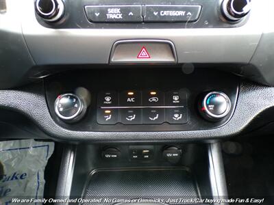 2015 Kia Sportage LX   - Photo 36 - Mesa, AZ 85202