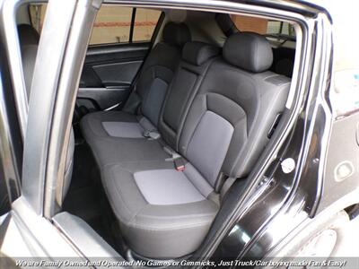 2015 Kia Sportage LX   - Photo 19 - Mesa, AZ 85202