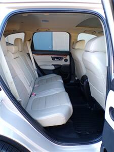 2017 Honda CR-V Touring   - Photo 23 - Mesa, AZ 85202