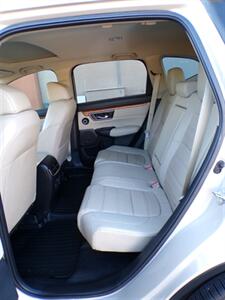 2017 Honda CR-V Touring   - Photo 20 - Mesa, AZ 85202