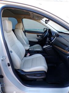 2017 Honda CR-V Touring   - Photo 27 - Mesa, AZ 85202