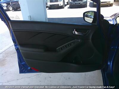 2018 Kia Forte S - Photo 13 - Mesa, AZ 85202