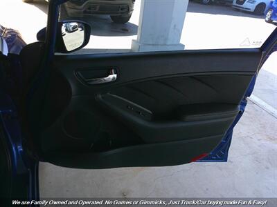 2018 Kia Forte S - Photo 30 - Mesa, AZ 85202