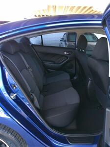 2018 Kia Forte S - Photo 24 - Mesa, AZ 85202