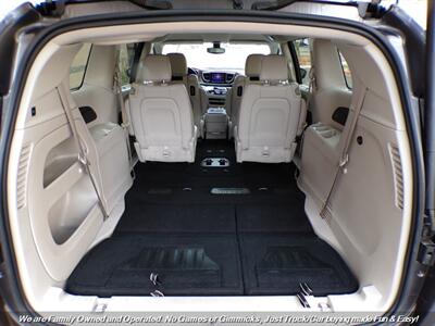 2017 Chrysler Pacifica Touring-L Plus   - Photo 54 - Mesa, AZ 85202