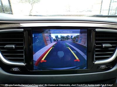 2017 Chrysler Pacifica Touring-L Plus   - Photo 45 - Mesa, AZ 85202