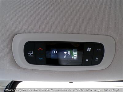 2017 Chrysler Pacifica Touring-L Plus   - Photo 39 - Mesa, AZ 85202