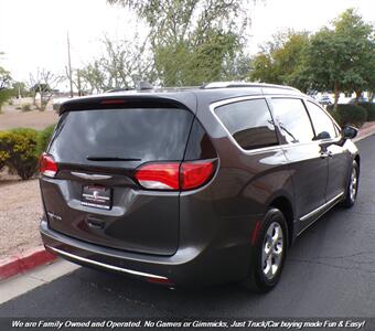 2017 Chrysler Pacifica Touring-L Plus   - Photo 6 - Mesa, AZ 85202
