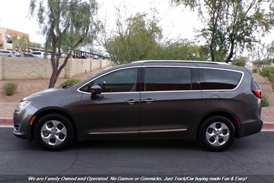 2017 Chrysler Pacifica Touring-L Plus   - Photo 8 - Mesa, AZ 85202