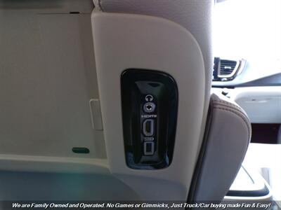 2017 Chrysler Pacifica Touring-L Plus   - Photo 41 - Mesa, AZ 85202