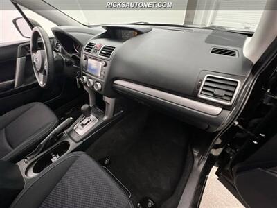 2019 Subaru Forester Premium   - Photo 11 - Cedar Rapids, IA 52402