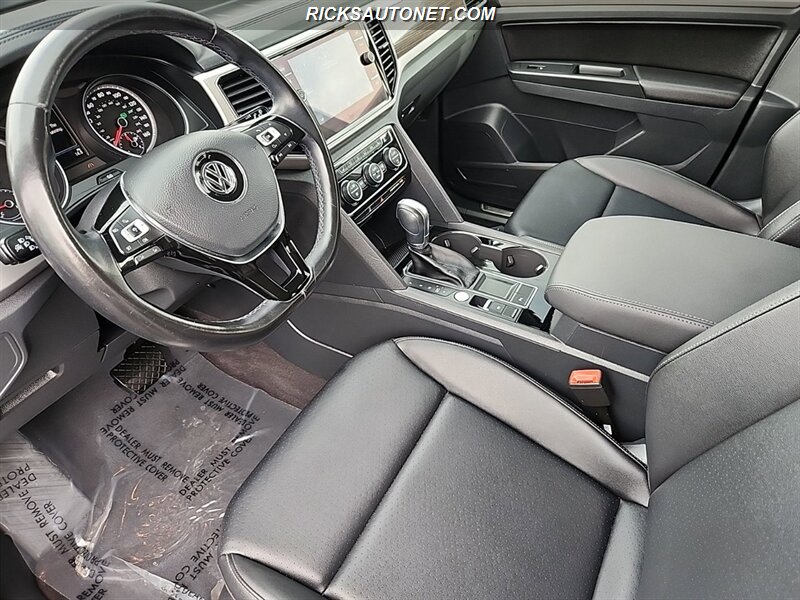 2018 Volkswagen Atlas V6 SEL 4Motion photo