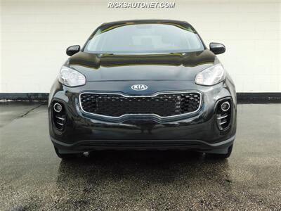 2017 Kia Sportage LX  4x4 - Photo 3 - Cedar Rapids, IA 52402