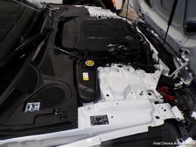 2023 Jaguar F-TYPE P450 R-Dynamic   - Photo 9 - Woodbridge, ON L4L 8L6