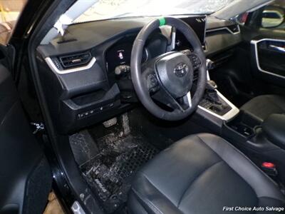 2024 Toyota RAV4 XLE   - Photo 8 - Woodbridge, ON L4L 8L6