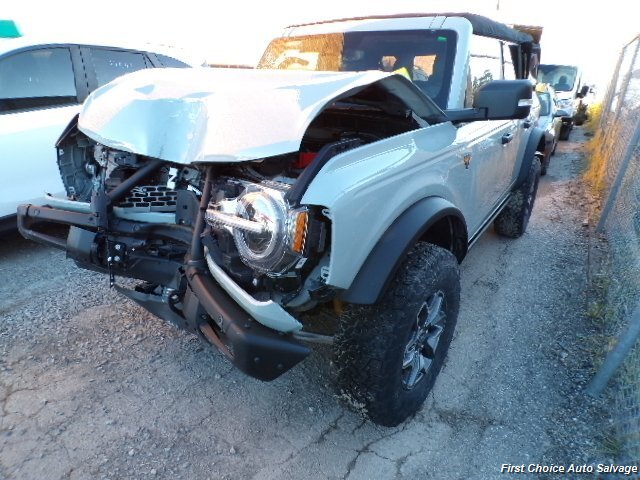 2023 Ford Bronco Base Advanced   - Photo 1 - Woodbridge, ON L4L 8L6