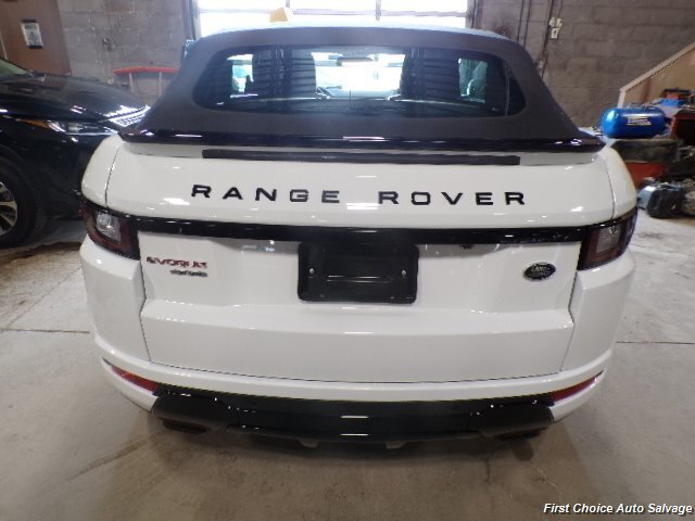 2017 Land Rover Range Rover Evoque Convertible HSE Dynamic photo